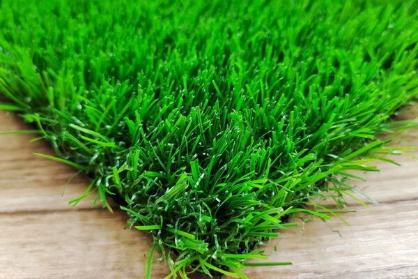 Vivilawn-P35318-AL8A8-Fake-Synthetic-Grass-Turf-Carpet-for-Outdoor-Indoor-Residential-Balcony-Artificial-Turf-feature-5
